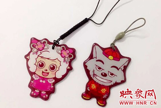 兒童節(jié)紀(jì)念卡以灰太狼和美羊羊?yàn)橹黝}人物。