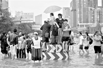 住建部：擬用10年改變各地“逢雨看?！睜顩r