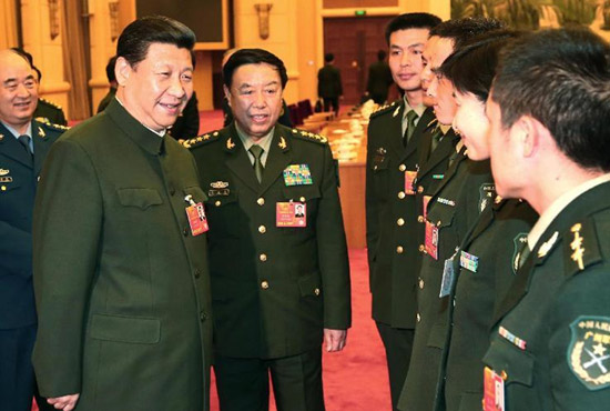 中共中央總書記、中共中央軍委主席習(xí)近平出席十二屆全國人大一次會議解放軍代表團(tuán)全體會議并發(fā)表重要講話。