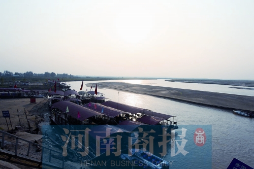 鄭州黃河邊上多數“漁家樂”均無船檢、合格證等