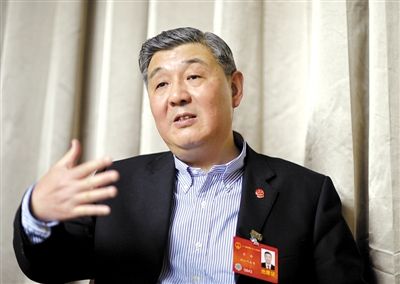 今年全國兩會(huì)期間，全國人大代表、浙江高院院長齊奇接受記者采訪。新京報(bào)記者 陳杰 攝