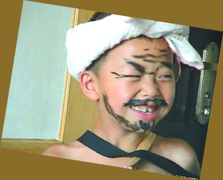 老鄉(xiāng)見(jiàn)老鄉(xiāng)，甭提多開(kāi)心