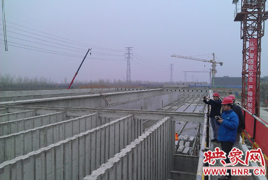 鄭州航空港第一水廠改擴(kuò)建工程現(xiàn)場(chǎng)。