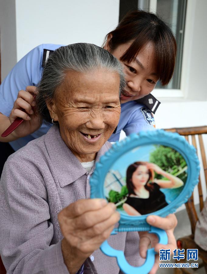 那些年，感動(dòng)過我們的母親