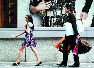 香港購物，普遍低于平日八折