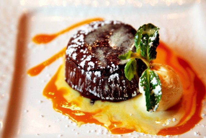 巧克力店內(nèi)還提供各種甜點　F5.6,1/300秒,ISO200