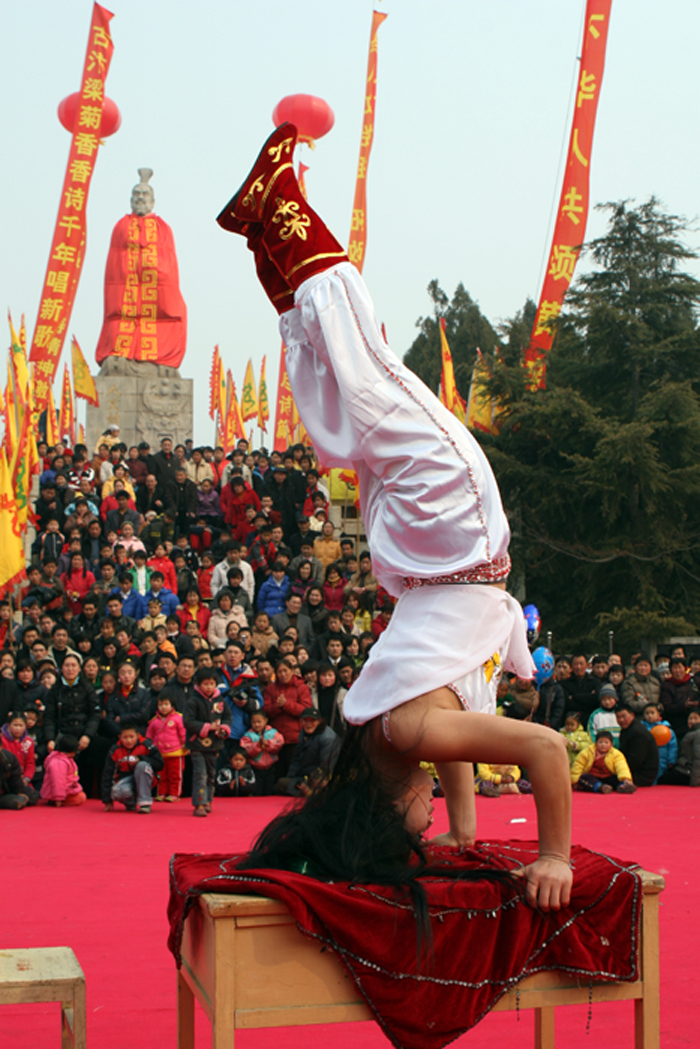 　　超強(qiáng)的演出陣容,超強(qiáng)的娛樂產(chǎn)品組合。