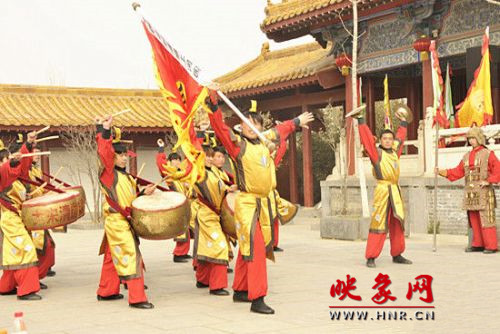宋韻清明頌盛世 美麗開封待客來(lái)
