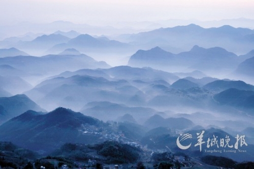 天臺(tái)山風(fēng)光如畫。