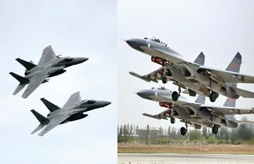 29日，中國(guó)空軍查證了進(jìn)入東海防空識(shí)別區(qū)的美日軍機(jī)，左圖為進(jìn)入防空識(shí)別區(qū)的日本F-15戰(zhàn)機(jī)(資料圖)，右圖為當(dāng)天起飛的中國(guó)殲-11飛機(jī)(資料圖)。