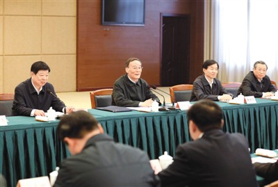 3月25日，王岐山在山東省臨沂市蒙陰縣主持召開蒙陰縣委常委擴大會議。