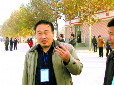 張偉生前照片。胡恩來攝