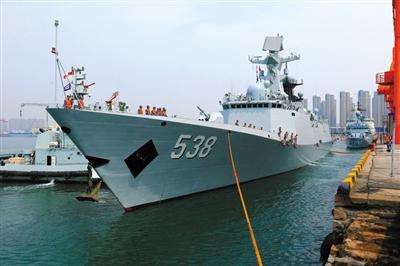中國導(dǎo)彈護衛(wèi)艦煙臺艦——滿載排水量4000余噸，艦長134.1米，艦寬16米，是我國自主設(shè)計、研制的