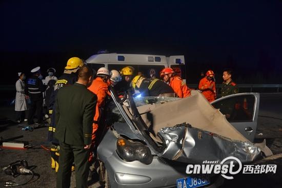 5人死！比亞迪被寶馬追尾 車身剩一半