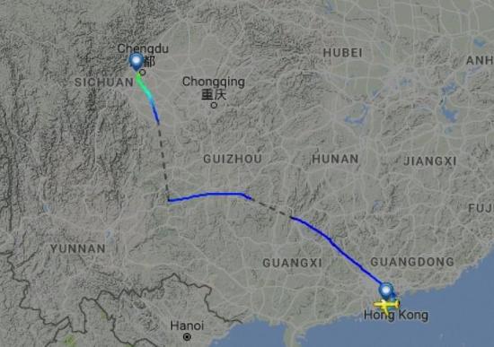  圖片來自航空網(wǎng)站flightradar24，圖顯示飛機(jī)安全降落成都