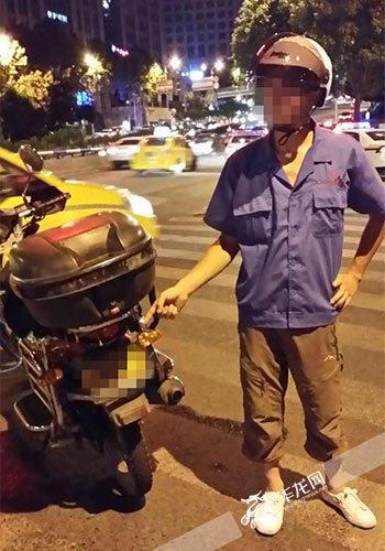 駕駛員主動要求進行酒精含量測試。警方供圖