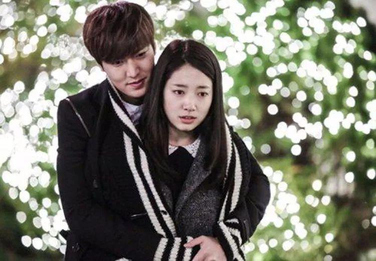 從李敏鎬到李棟旭，再次分手的“男神收割機(jī)”裴秀智被嘲太花心？