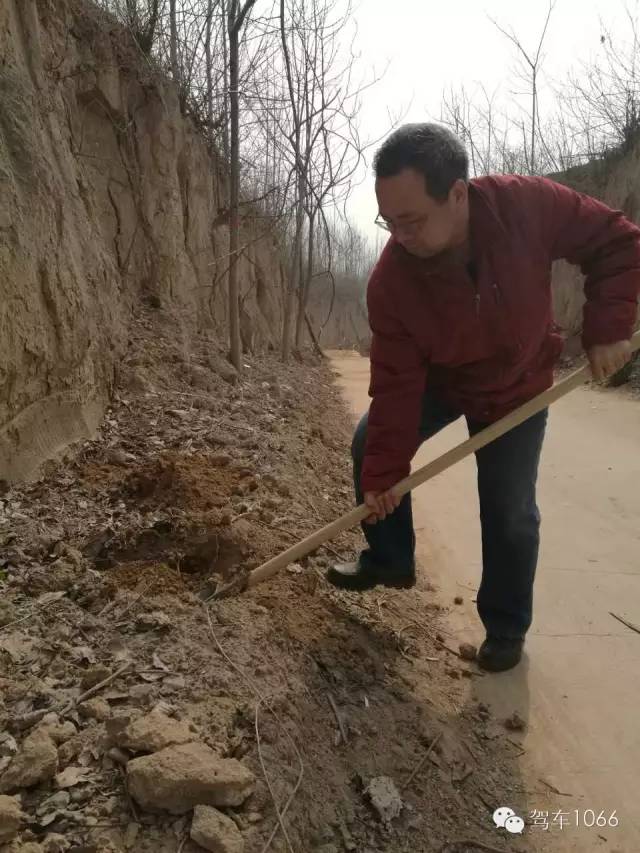 這大叔干起活也是很6呀！