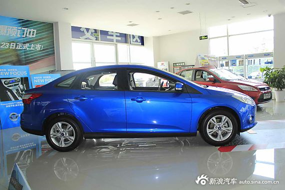 　?？怂箖蓭?jīng)典1.8MT 時(shí)尚型