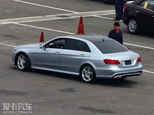 國(guó)產(chǎn)奔馳E級(jí)諜照曝光
