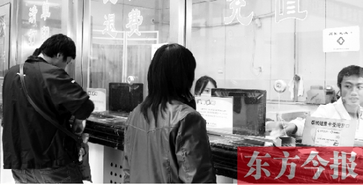 據(jù)統(tǒng)計，在鄭州市第一人民醫(yī)院，已有200余人次持健康卡就醫(yī)