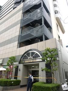 5月27日，埼玉縣蕨市一公寓樓發(fā)生疑似強迫殉情案，一名日本人男性和一名中國籍女性死亡。