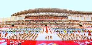 9月16日，第七屆全國農(nóng)民運動會開幕式在南陽市體育場舉行