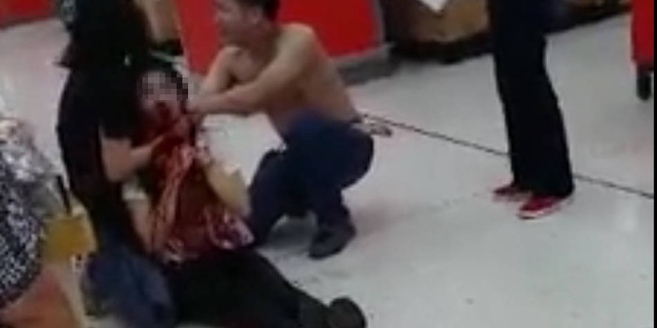 廣東:女店員舉報小偷慘遭割喉現(xiàn)場 廣東:女店員舉報小偷慘遭割喉現(xiàn)場