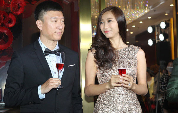 圖為孫紅雷、王駿迪夫婦。