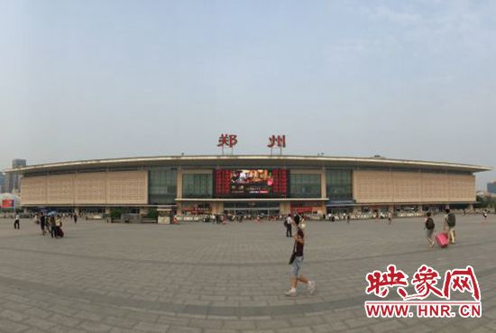 目前，鄭州前往上海、廣州等方向的火車(chē)票較為搶手。