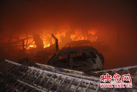 火災(zāi)現(xiàn)場(chǎng) 火災(zāi)現(xiàn)場(chǎng)