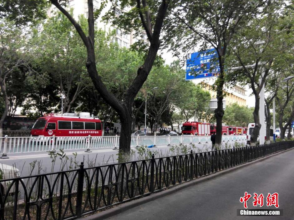 自治區(qū)和烏魯木齊市有關(guān)部門迅速處置，傷員已全部送往醫(yī)院救治。