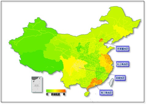 據(jù)交通運輸部新聞發(fā)言人徐成光介紹，“十一”黃金周客流量將呈現(xiàn)兩端高、中間平穩(wěn)的特點，10月1日、6日、7日等三天將出現(xiàn)車流和客流高峰；北京、廣東、四川、安徽及周邊旅游熱點地區(qū)客運量增幅較大。（原題為《十一全國八大擁堵高速發(fā)布 京港澳、京滬高速在列》）