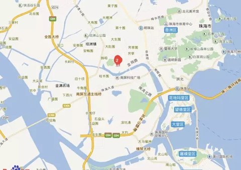 以此前的格力康樂園為例。在2005年，格力電器就已出資2億元，建立員工生活區(qū)——格力康樂園。該生活園區(qū)建筑面積達(dá)12萬平方米以上，可容納員工10000多人。后來，斥資4億的康樂園二期也已經(jīng)投入使用。
