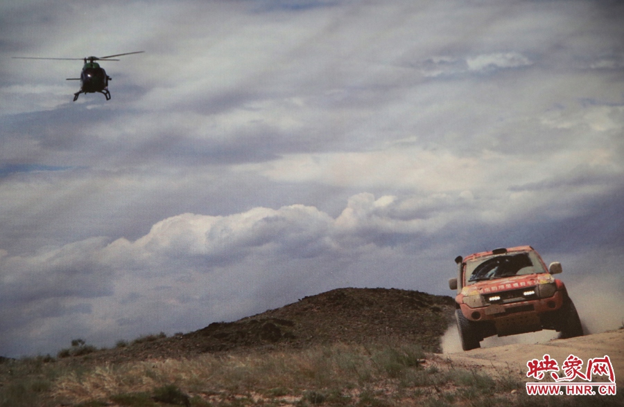 賽車的世界、更是男人的世界。圖為部分參展攝影作品。