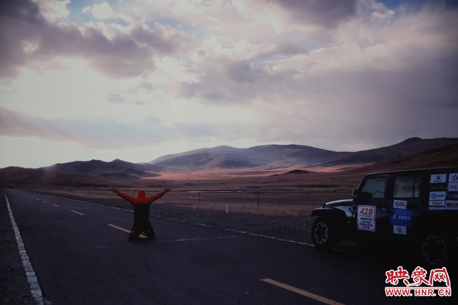 賽車的世界、更是男人的世界。圖為部分參展攝影作品。