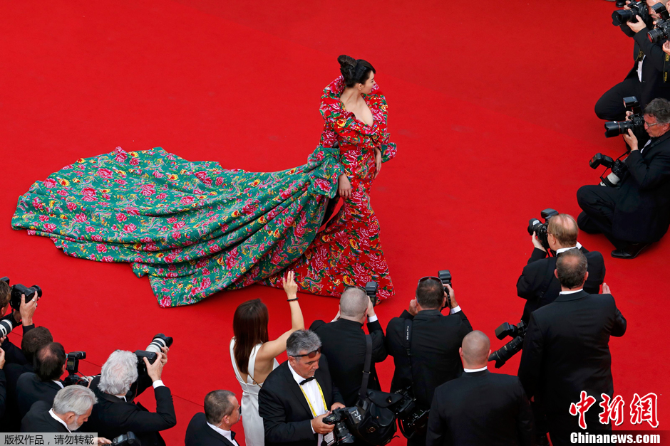 68屆戛納電影節(jié)開幕 眾星閃耀紅毯 68屆戛納電影節(jié)開幕 眾星閃耀紅毯