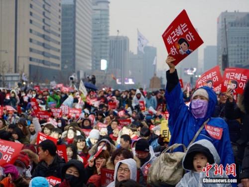 11月26日，韓國爆發(fā)“親信干政”事件后第五輪大規(guī)模集會。