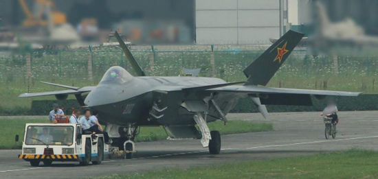 俄稱殲20試驗遇系列問題 將造逾12架原型機(jī)