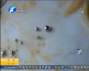 嚇?biāo)廊?！干鍋肥腸里吃出水銀
