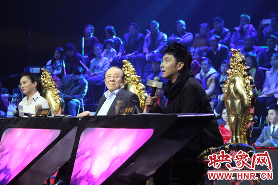 李玲玉、楊洪基、林依輪三位明星評(píng)委