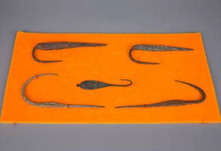 這么大的魚鉤你見過嗎？